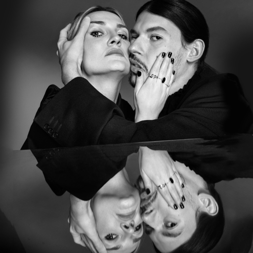 Pola Chobot & Adam Baran - Ciało