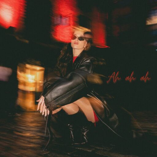 Roxie Węgiel - AH AH AH