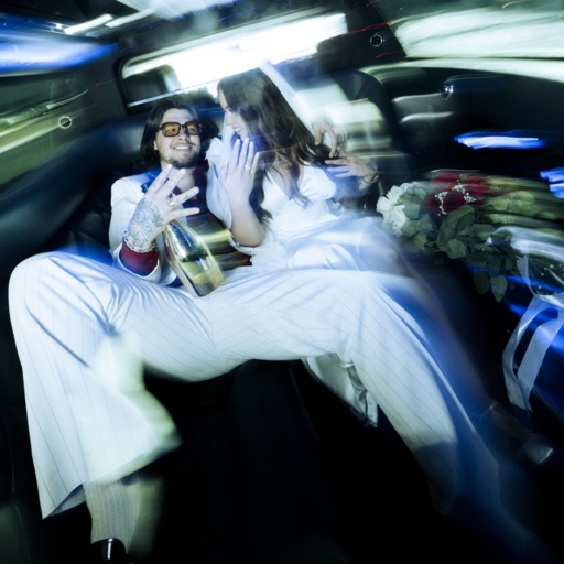 White 2115 - Wieczór kawalerski